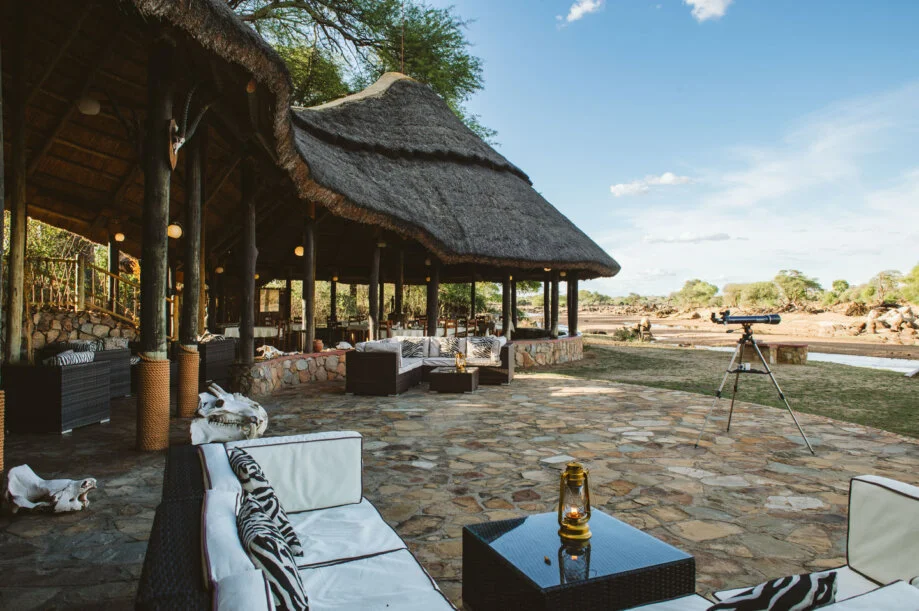 Ruaha River Lodge sulle rive del Grande Fiume Ruaha nel Parco Nazionale di Ruaha